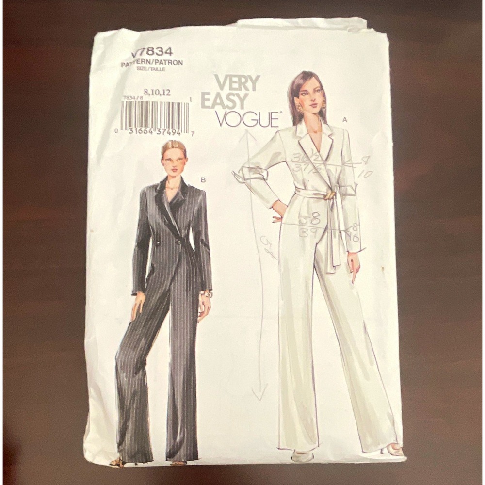 Vogue Very Easy V7834 Womens Petite Jumpsuit Sewing Pattern Size 8 10 12